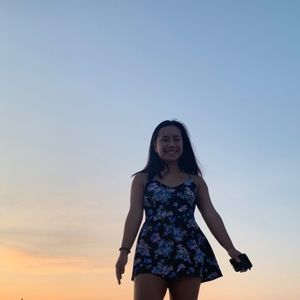 Meet your Posher, Lia